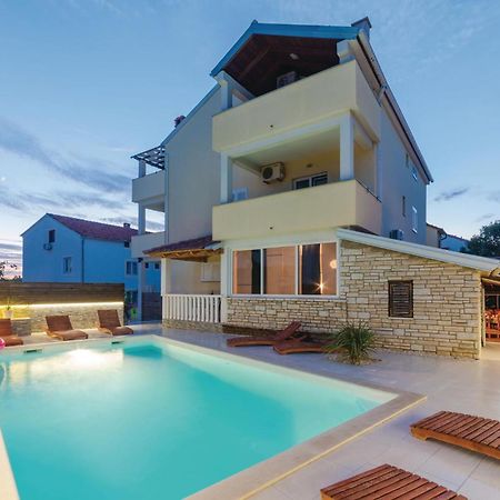 Pet Friendly Apartment In Biograd With Kitchen Biograd Na Moru Eksteriør bilde