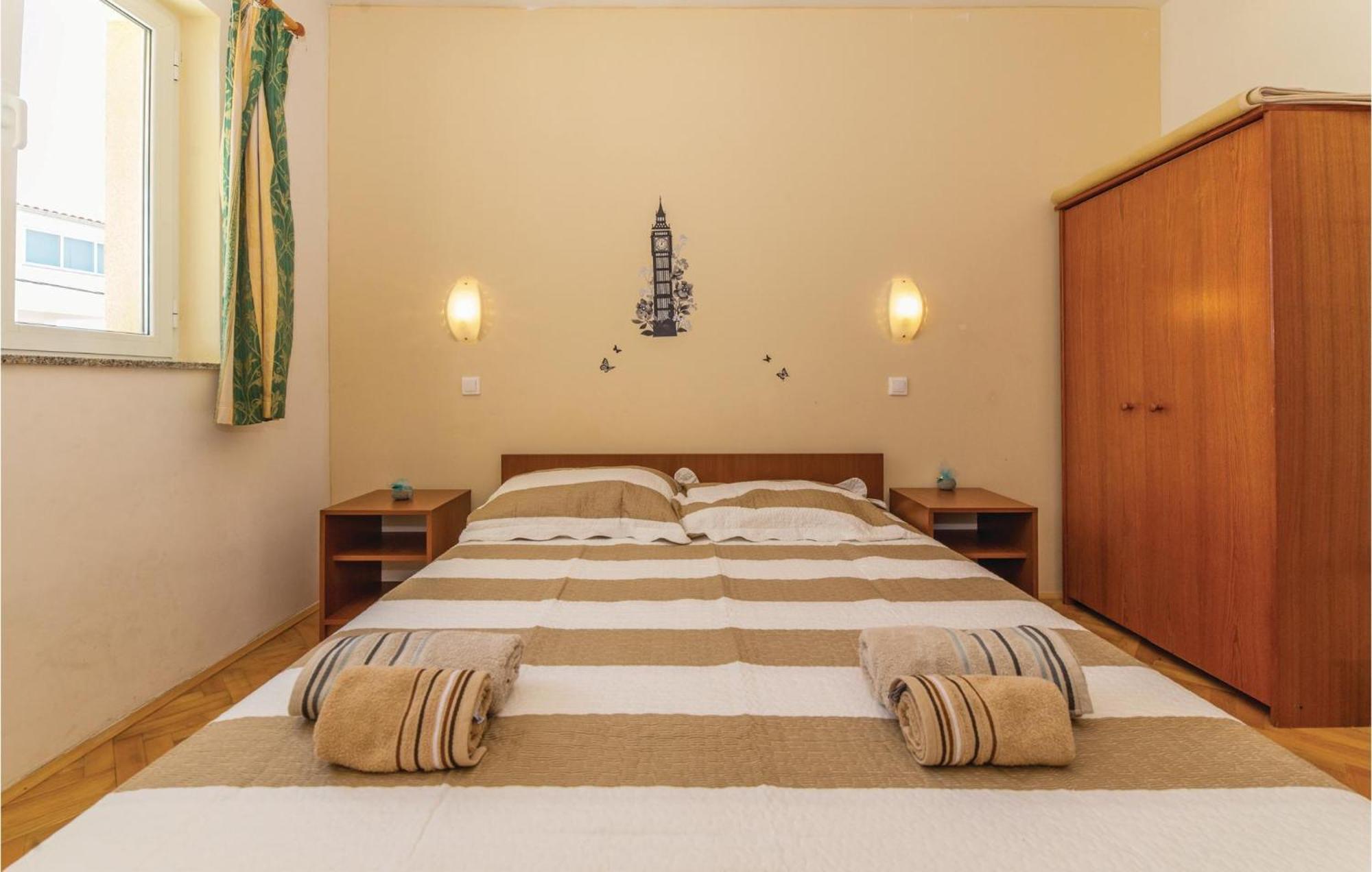 Pet Friendly Apartment In Biograd With Kitchen Biograd Na Moru Eksteriør bilde